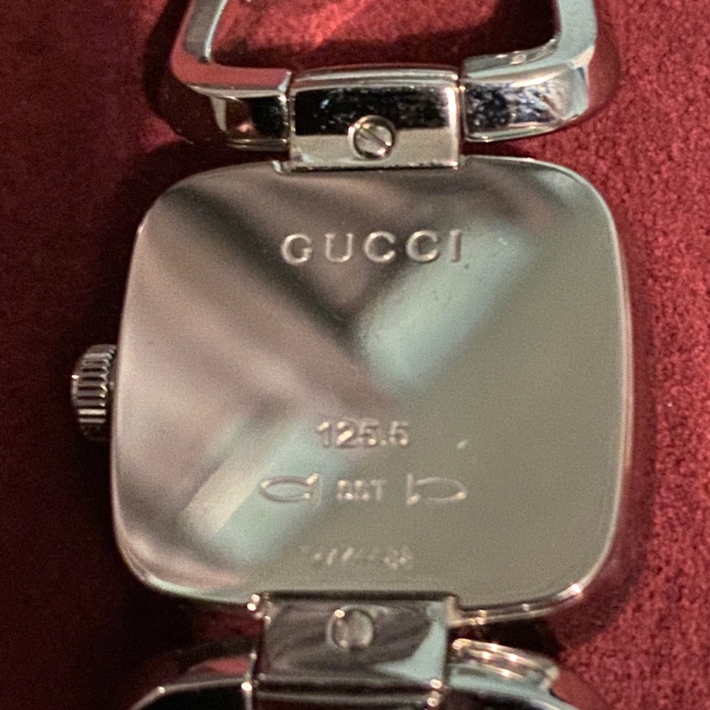 GUCCI watch - Picture 7 of 9